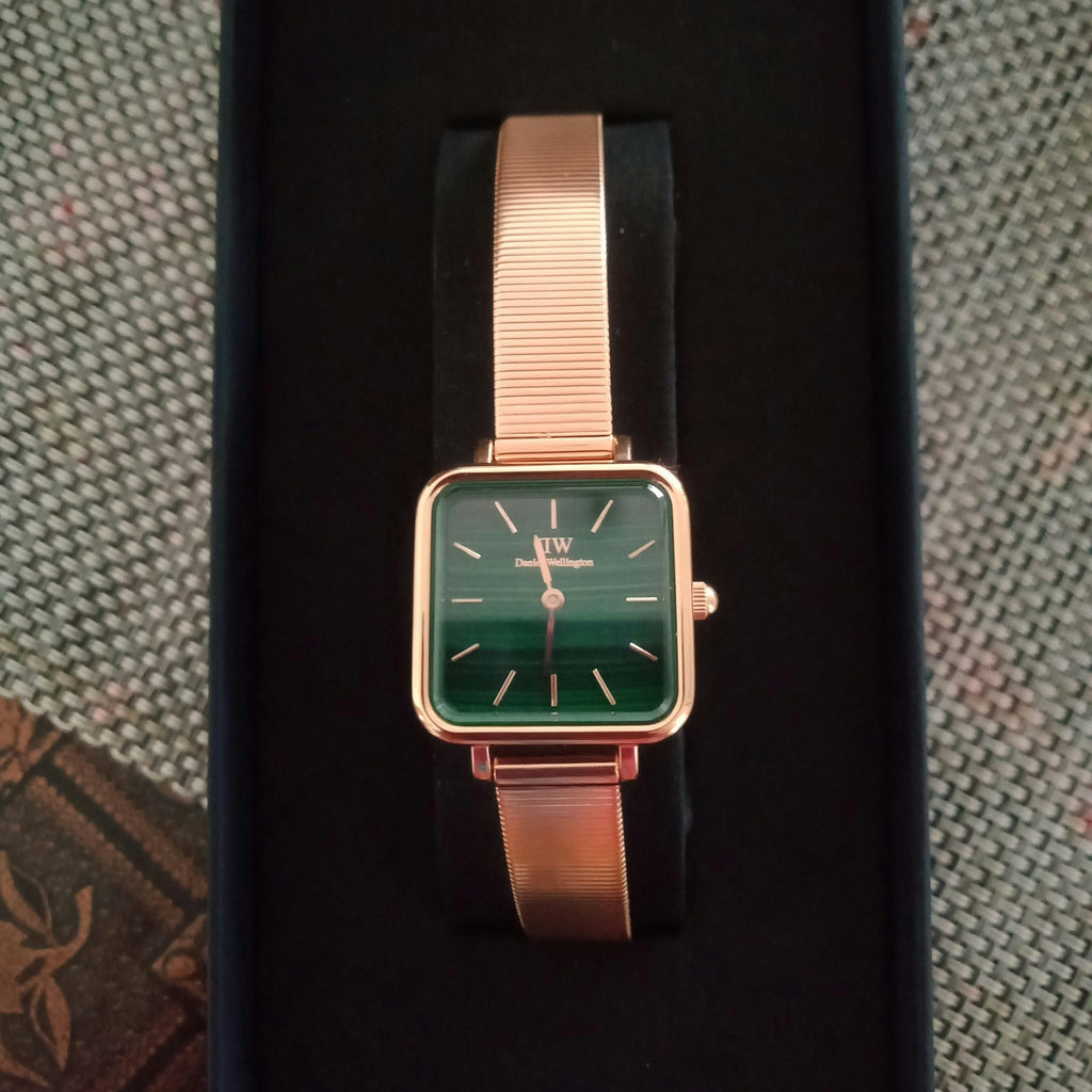 Daniel Wellington Quadro Green Dial Gold Stainless Steel Watch For Women - DW00100520