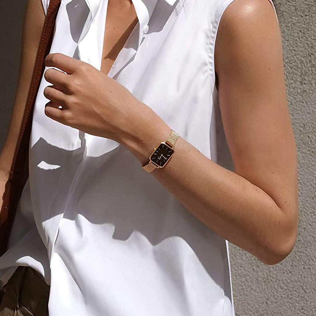 Daniel Wellington Quadro Melrose Black Dial Rose Gold Mesh Bracelet Watch For Women - DW00100432