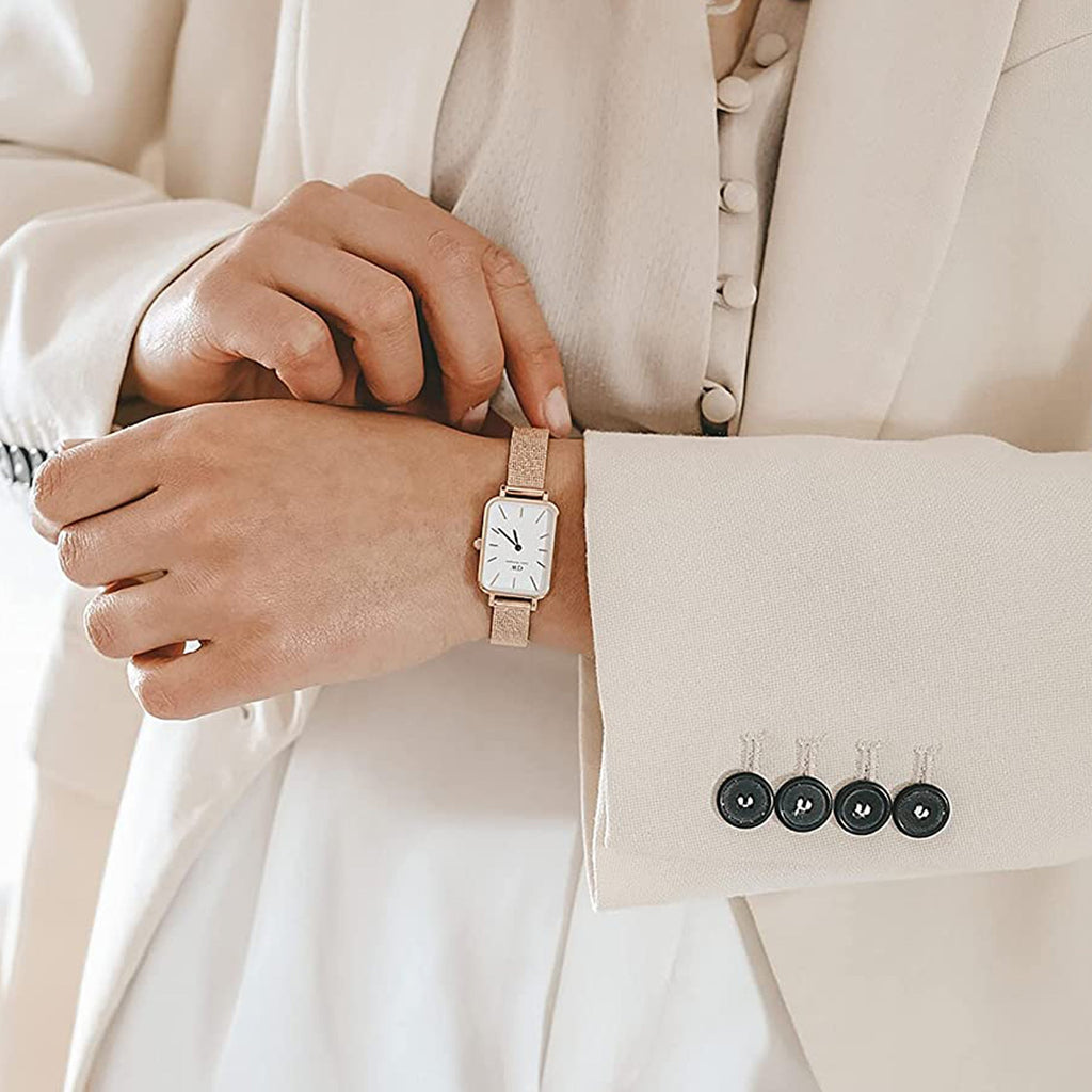 Daniel Wellington Quadro Melrose White Dial Gold Mesh Strap Watch For Women - DW00100431