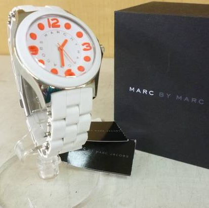 Marc Jacobs Pelly White Dial White Silicone Strap Watch for Women - MBM2588