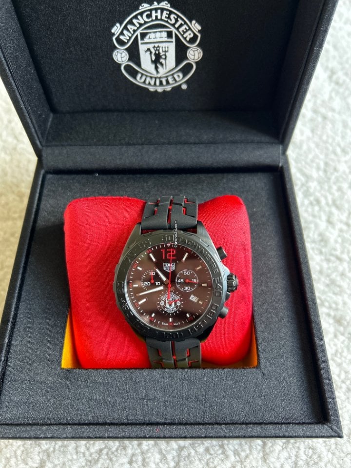 Tag Heuer Formula 1 Manchester United Limited Edition Black Dial Black & Red Rubber Strap Watch for Men - CAZ101J.FT8027