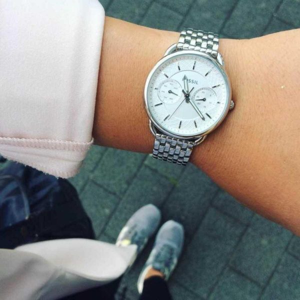 Fossil Tailor Silver Dial Silver Steel Strap Watch for Women - ES3712