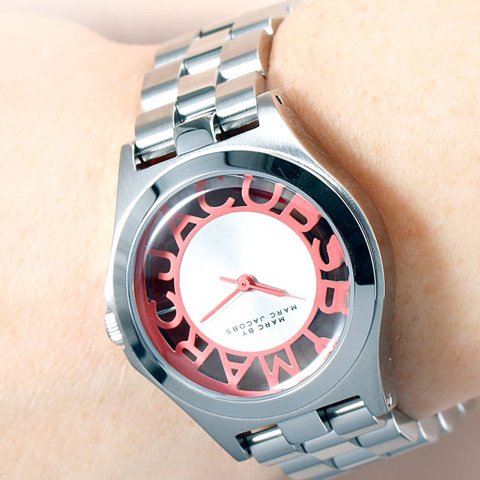 Marc Jacobs Henry Silver Dial Silver Steel Strap Watch for Women - MBM3294