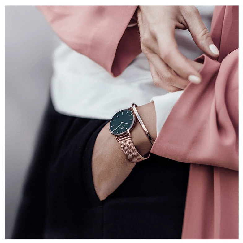 Daniel Wellington Classic Melrose Black Dial Rose Gold Mesh Bracelet Watch For Women - DW00100161