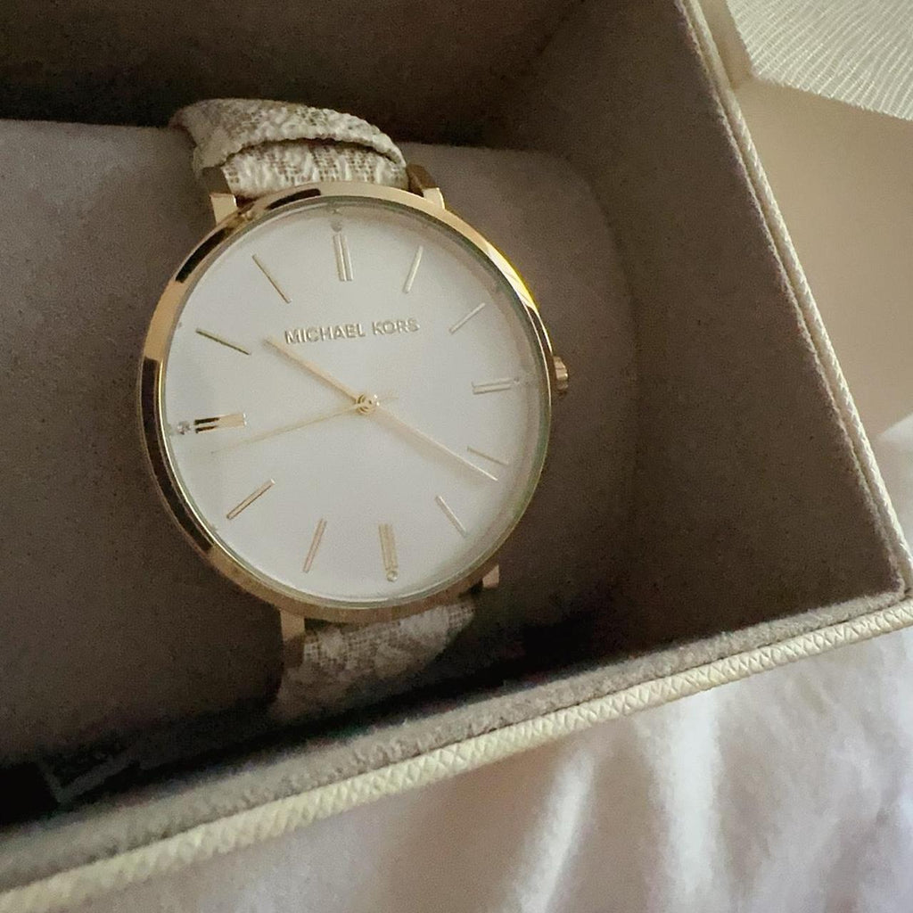 Michael Kors Pyper Analog Silver Dial White Leather Strap Watch for Women - MK2946