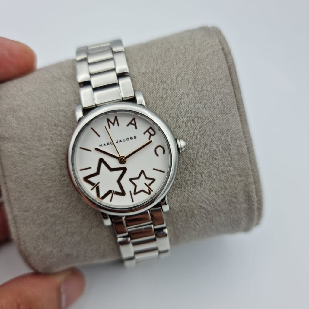Marc Jacobs Classic White Dial Silver Steel Strap Watch for Women - MJ3591