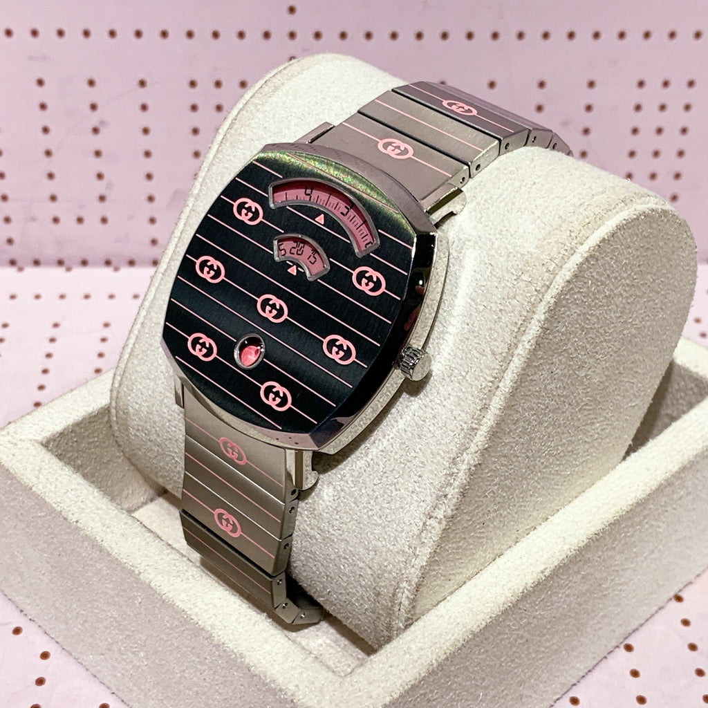 Gucci Grip Quartz Silver Dial Silver Steel Strap Watch For Women - YA157438