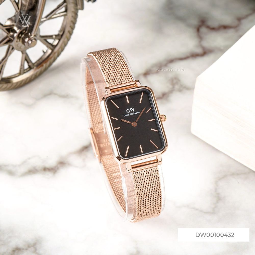 Daniel Wellington Quadro Melrose Black Dial Rose Gold Mesh Bracelet Watch For Women - DW00100432
