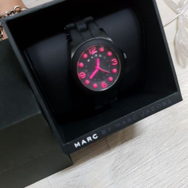 Marc Jacobs Pelly Black Dial Black Silicone Strap Watch for Women - MBM2517