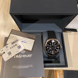Tag Heuer Carrera Aquaracer Quartz Chronograph Black Dial Black Rubber Strap Watch for Men - CAY111A.FT6041