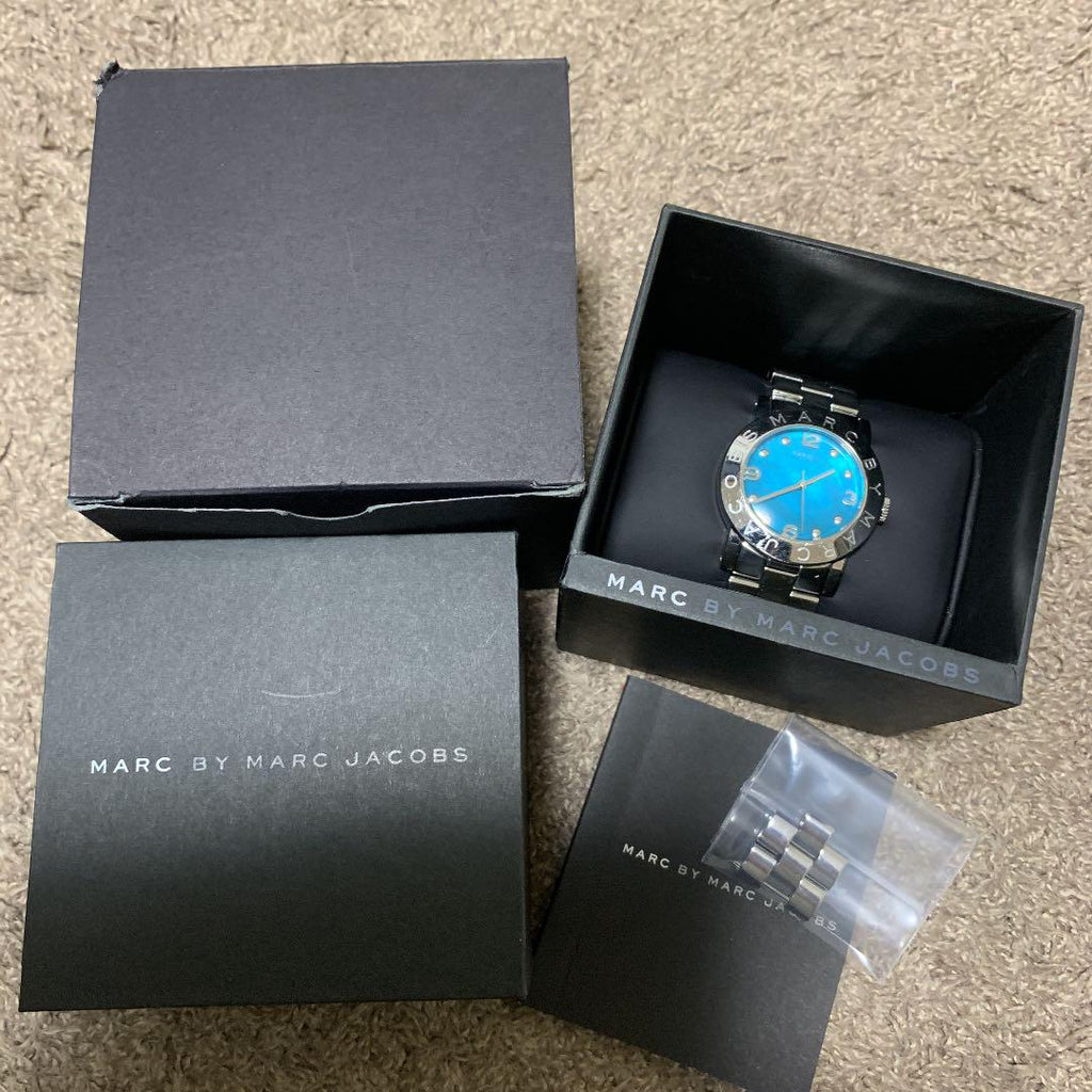 Marc Jacobs Amy Blue Dial Silver Steel Strap Watch for Women - MBM3272