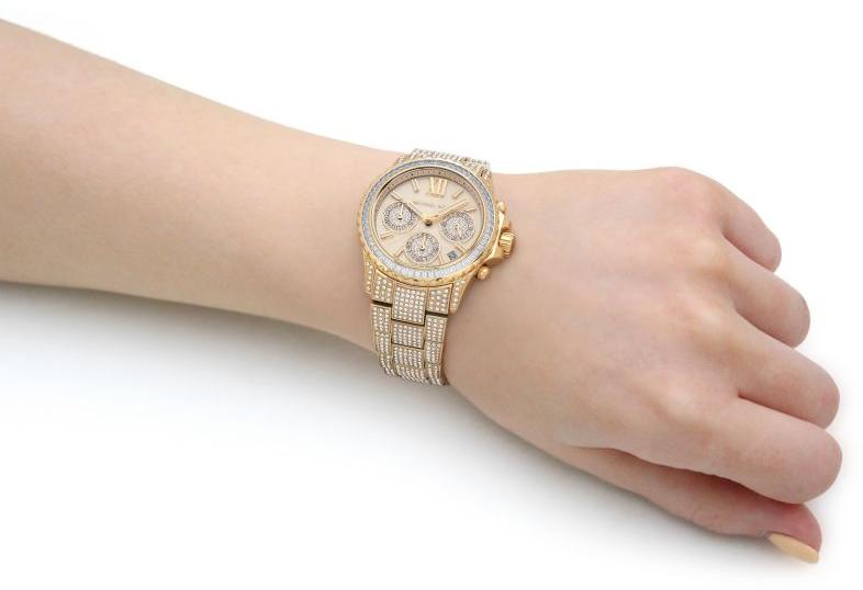 Michael Kors Everest Chronograph Crystals Gold Dial Gold Steel Strap Watch For Women - MK7254