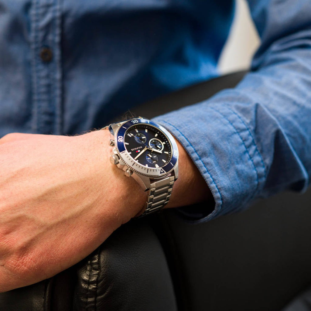 Tommy Hilfiger Larson Chronograph Blue Dial Silver Steel Strap Watch For Men - 1791917