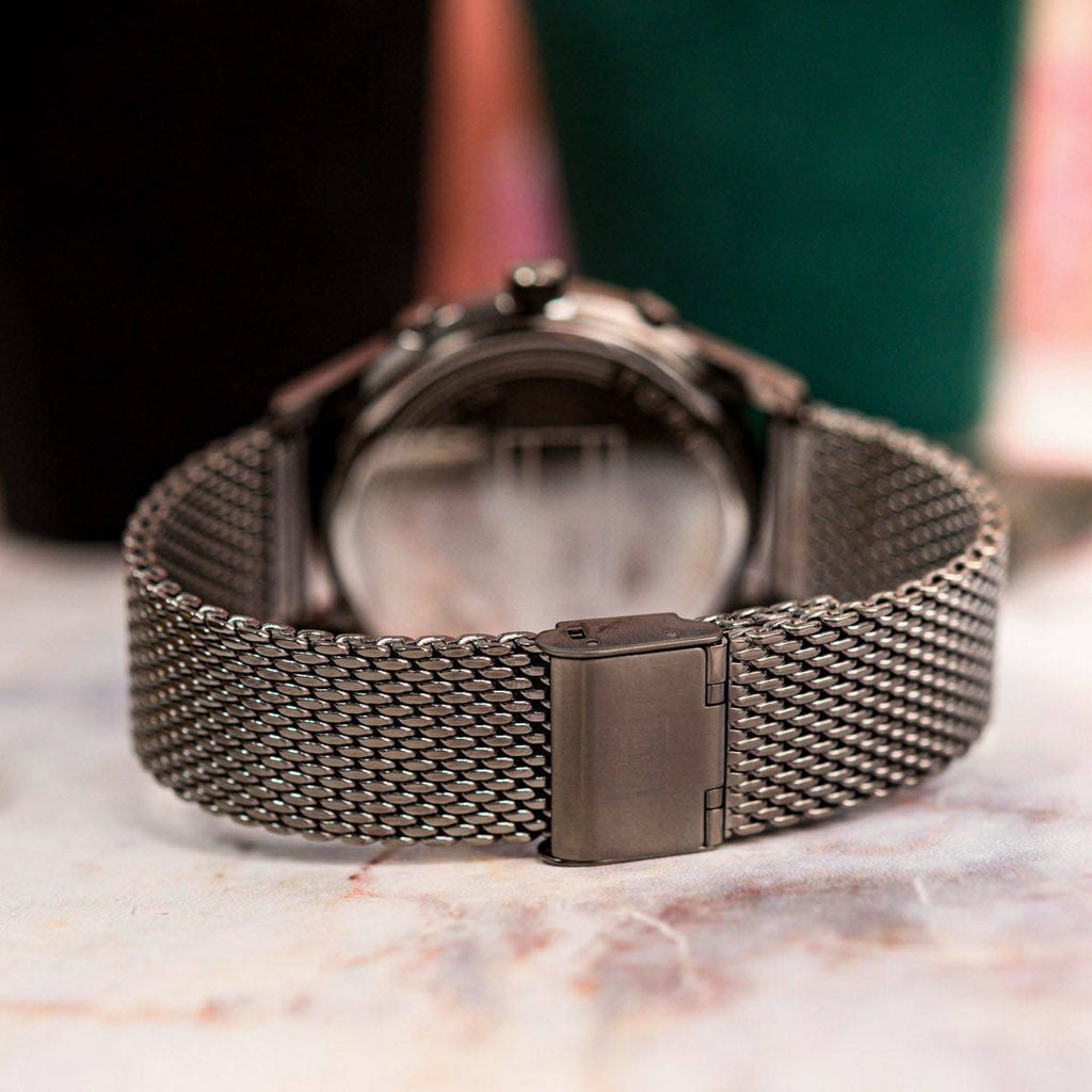 Tommy Hilfiger Weston Chronograph Grey Dial Grey Mesh Bracelet Watch For Men - 1710506