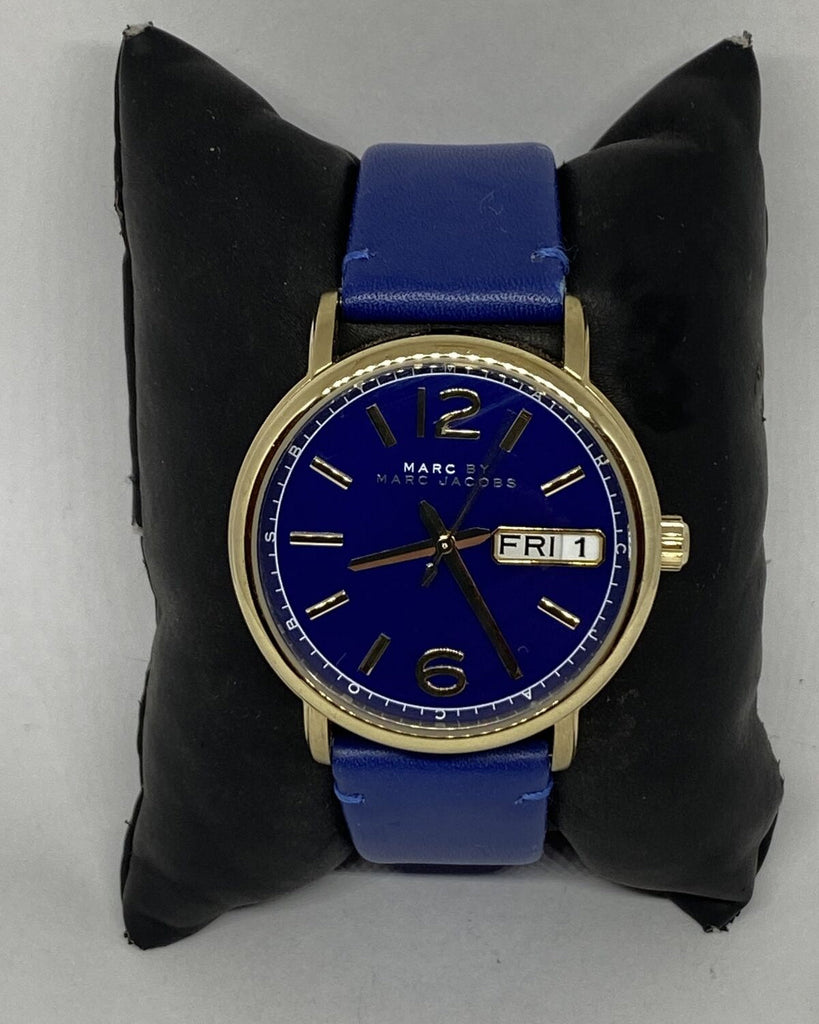 Marc Jacobs Fergus Blue Dial Blue Leather Strap Watch for Women - MBM8650