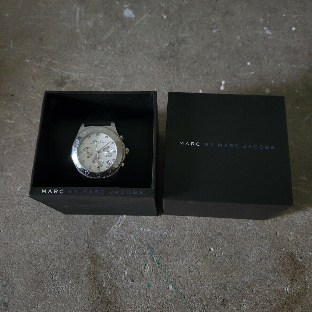 Marc Jacobs Blade Chronograph White Dial Black Leather Strap Watch for Women - MBM1189