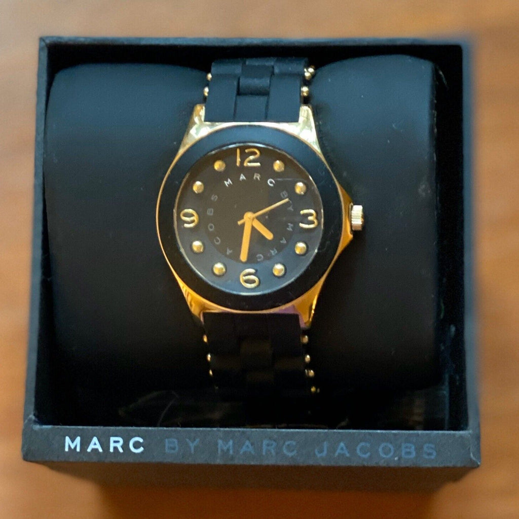 Marc Jacobs Pelly Black Dial Black Silicone Strap Watch for Women - MBM2540