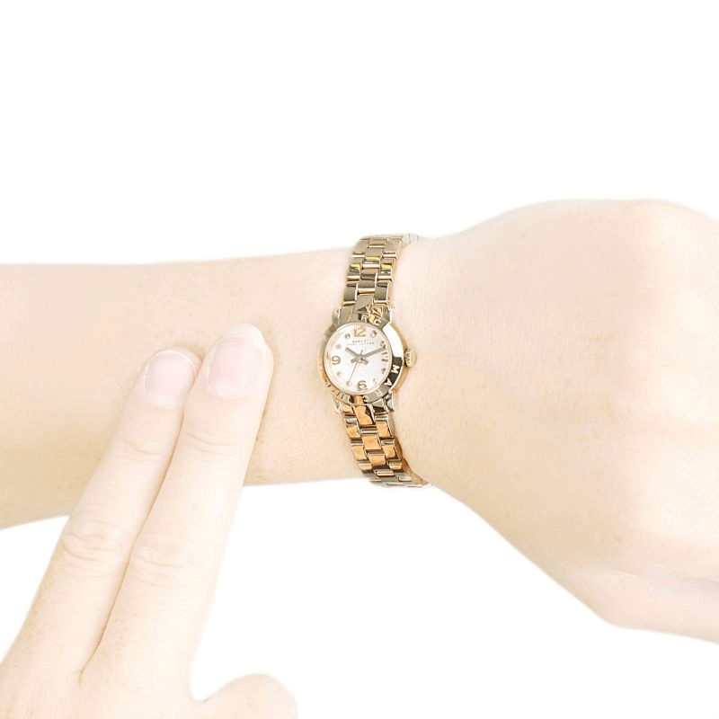 Marc Jacobs Amy Dinky White Dial Gold Steel Strap Watch for Women - MBM3226
