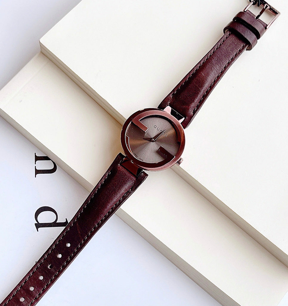 Gucci Interlocking Iconic Brown Dial Brown Leather Strap Watch For Women - YA133207