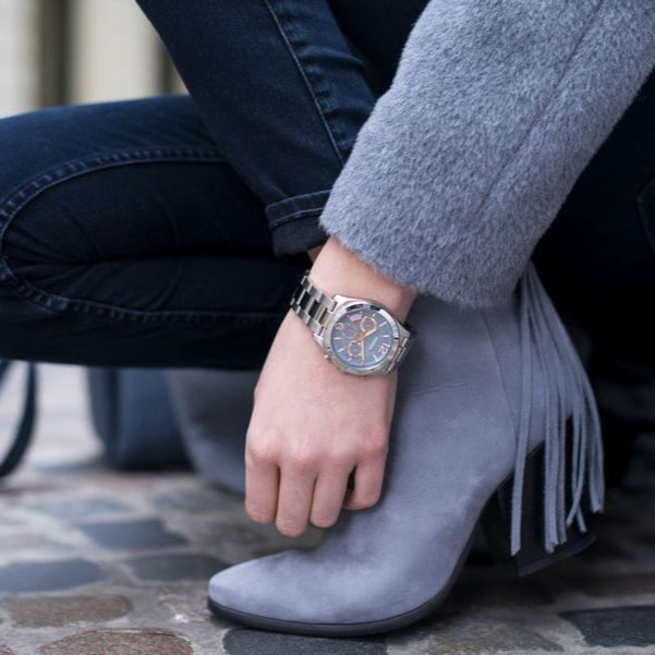 Fossil Perfect Boyfriend Mother of Pearl Blue Dial Silver Steel Strap Watch for Women - ES3880